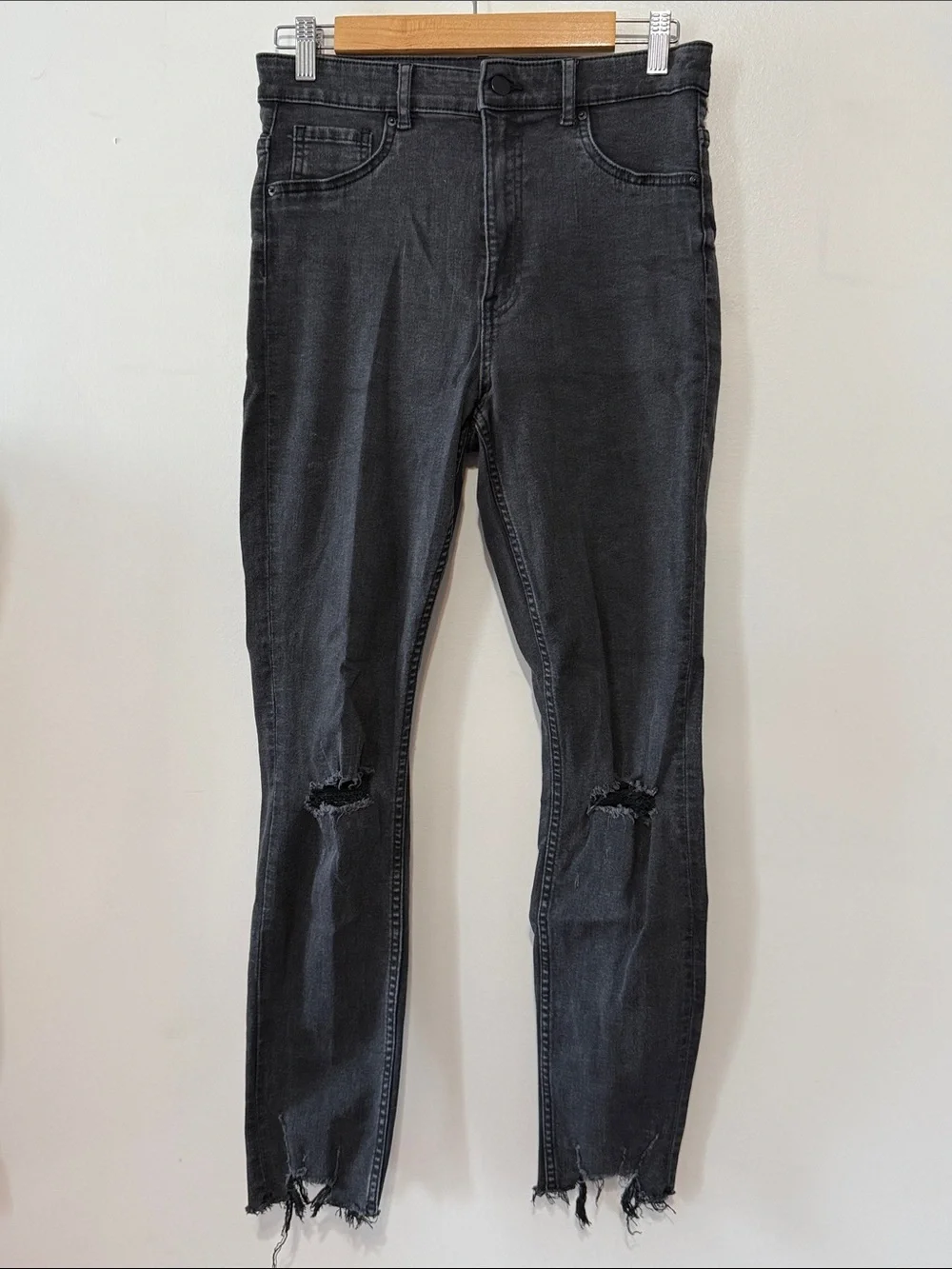 H&M Black Curvy Fit Ultra High Jeggings